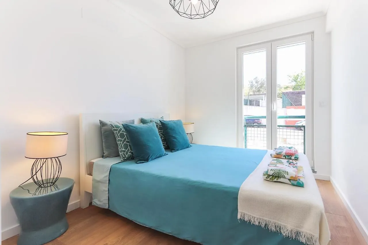 Cosy Guesthouse - Sonias Houses Lisbon 3*,  Portugal