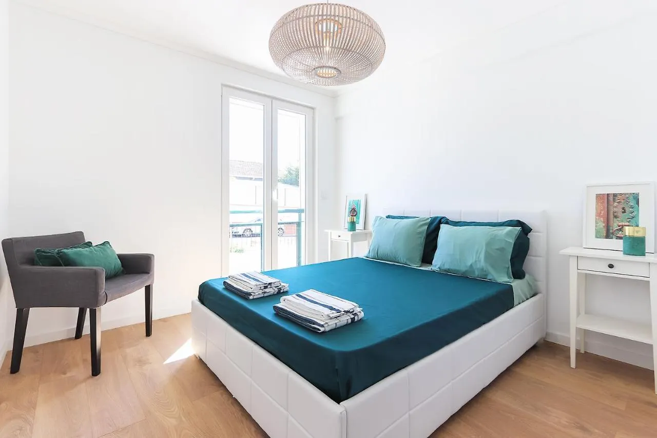 Cosy Guesthouse - Sonias Houses Lisbon Guest house