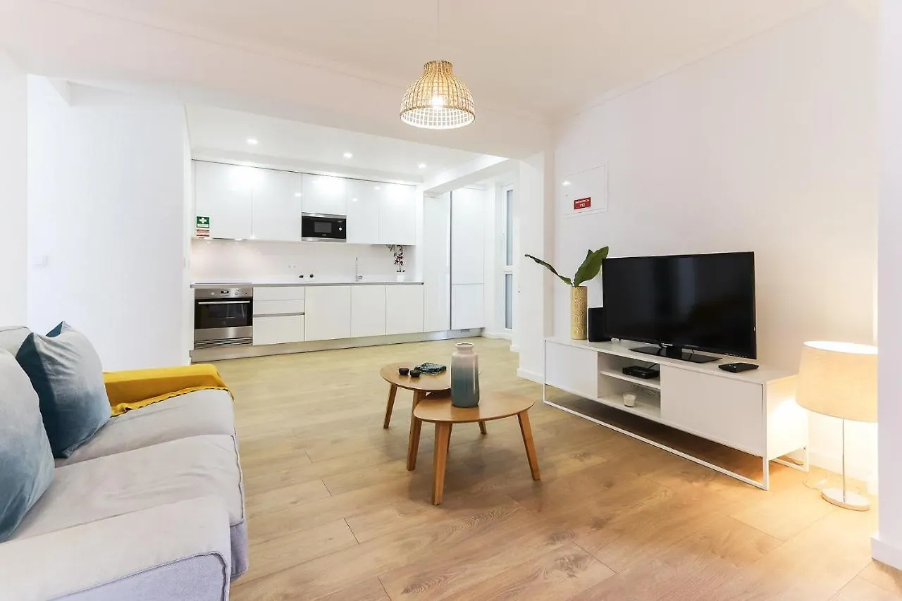 Cosy Guesthouse - Sonias Houses Lisbon Portugal